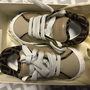 Never worn, TODDLER GIRL OR BOY .